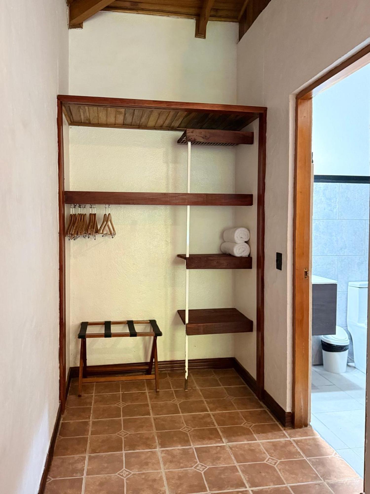 Hotel Rio Perlas Thermal & Cartago