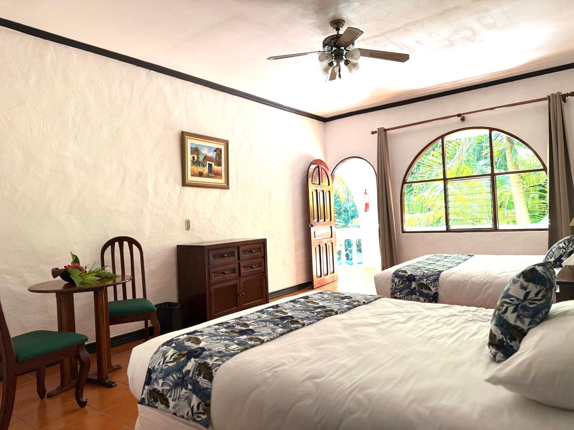 Hotel Rio Perlas Thermal & Cartago