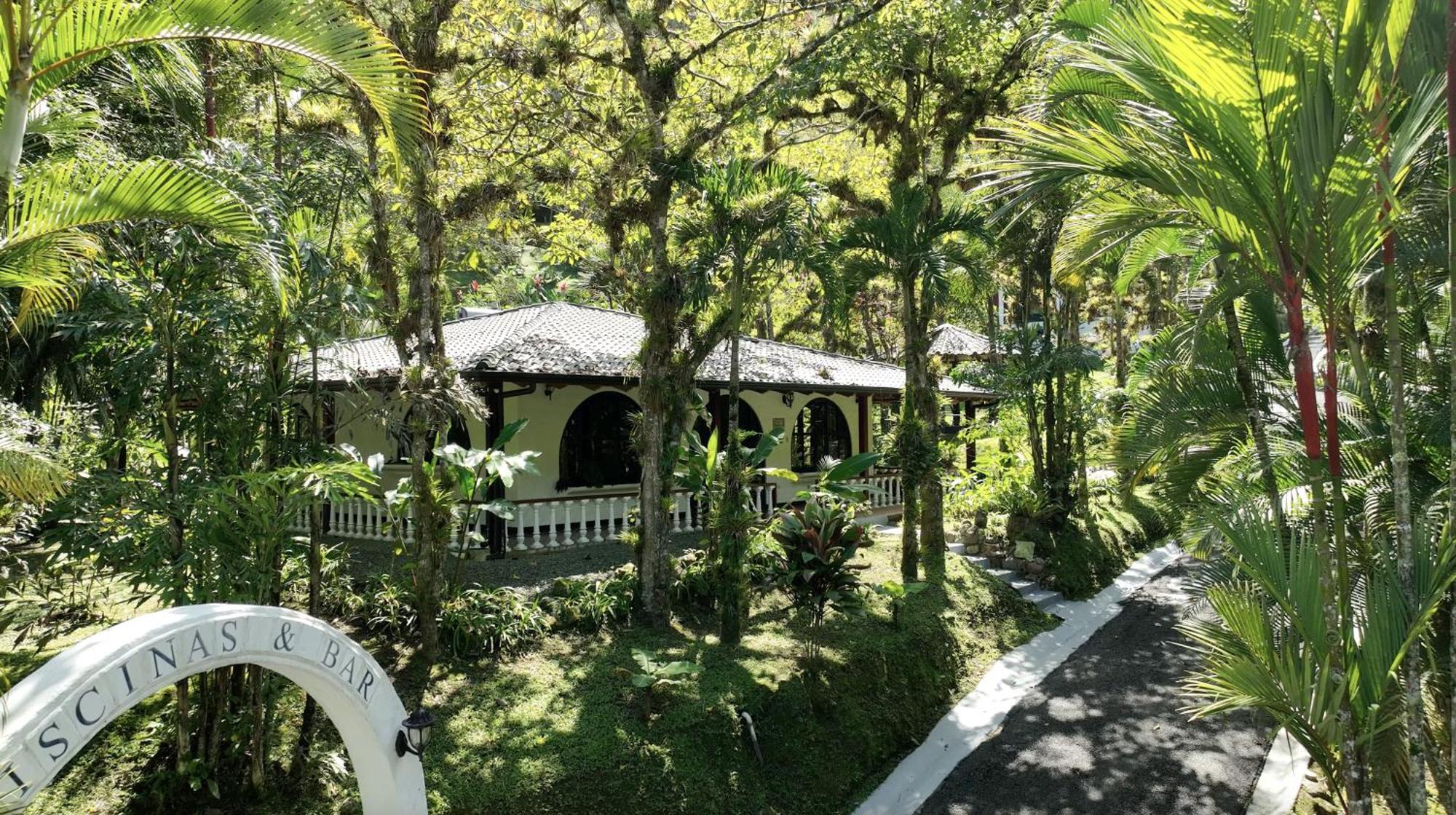 Rio Perlas Thermal &