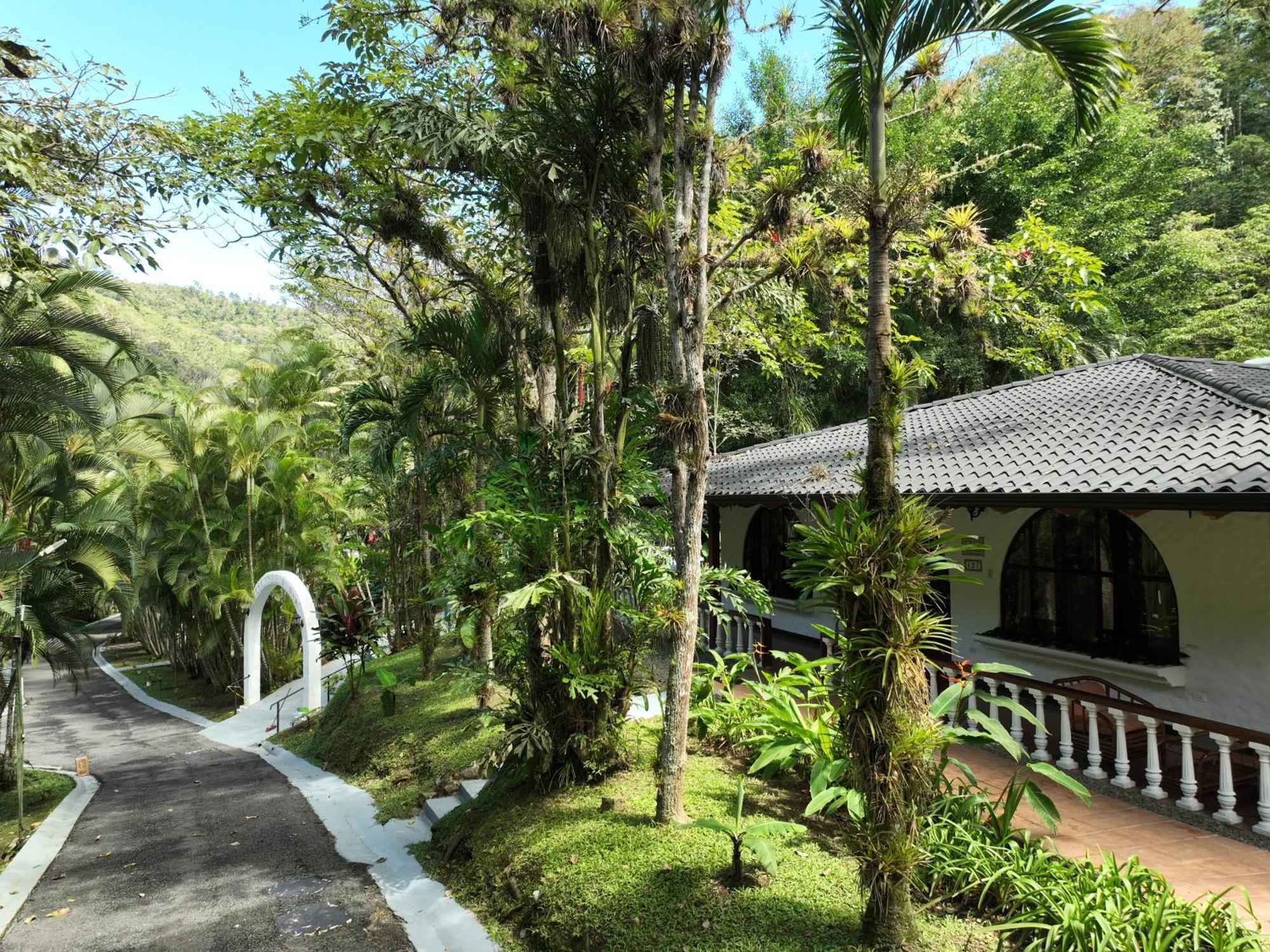 Rio Perlas Thermal &
