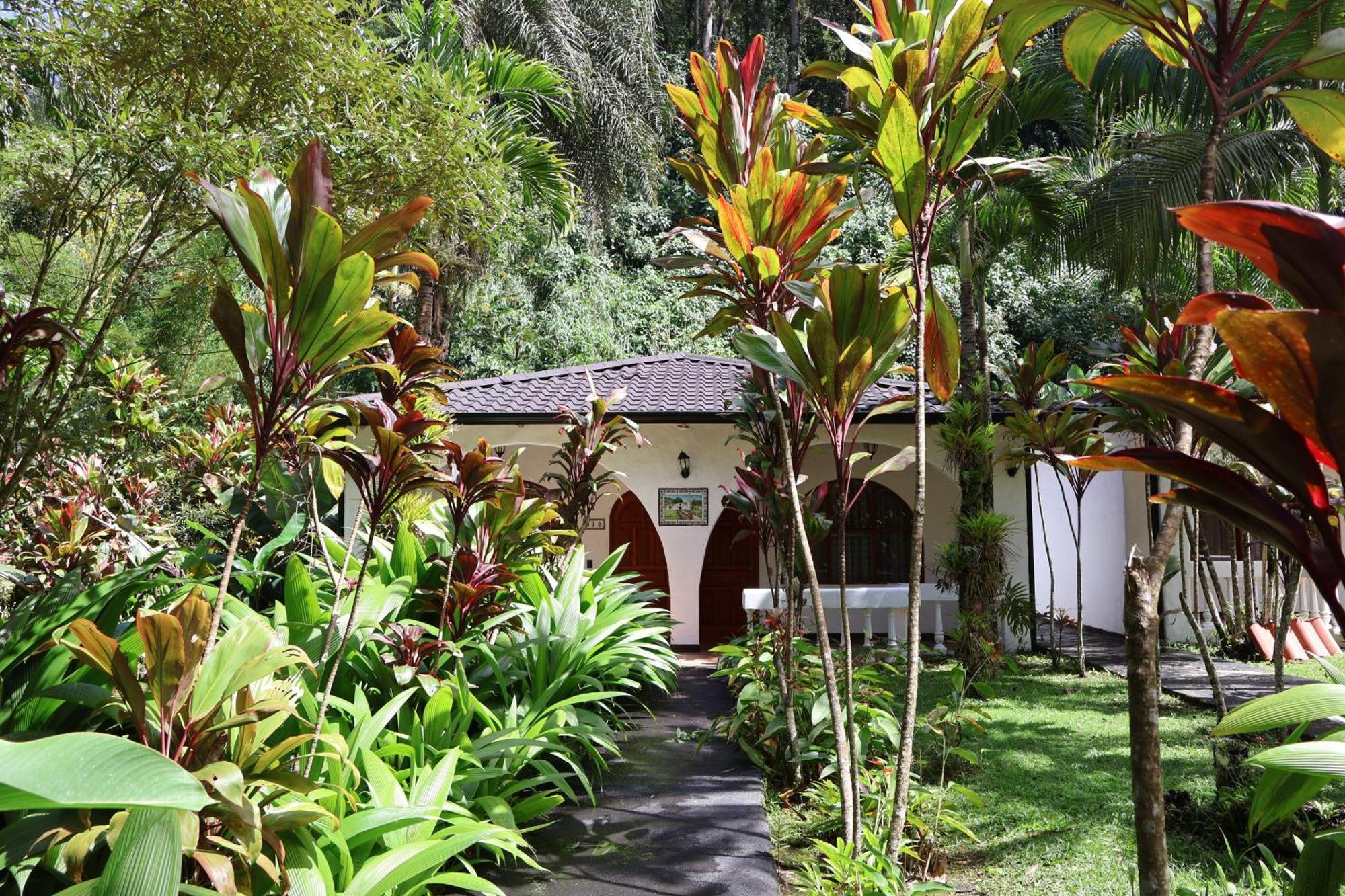 Rio Perlas Thermal & Hotel Cartago